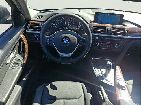Used 2015 BMW 328i xDrive Sedan AWD/4WD image 9