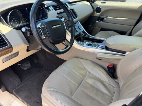 Used 2016 Land Rover Range Rover Sport HSE AWD/4WD image 2