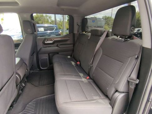 Used 2023 Chevrolet Silverado 1500 RST AWD/4WD image 15