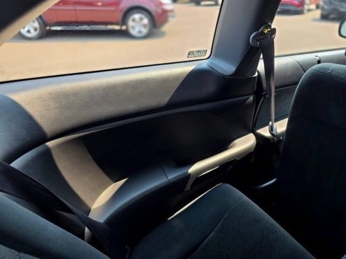 Used 2004 Honda Civic LX image 29