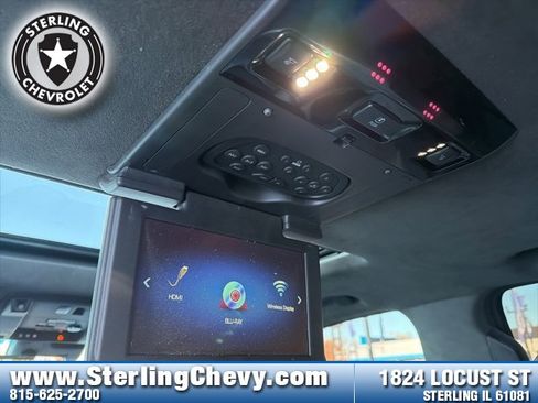 Used 2019 Cadillac Escalade Platinum image 29