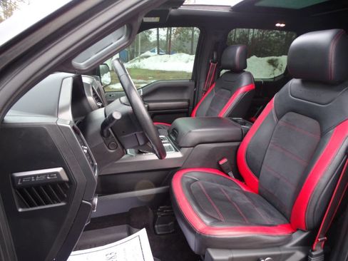 Used 2017 Ford F150 Lariat w/ Equipment Group 502A Luxury image 2