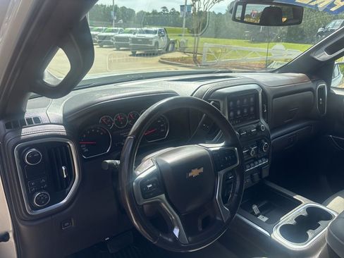 Used 2022 Chevrolet Silverado 1500 LTZ image 35