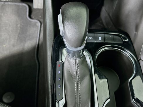 Used 2022 Buick Encore GX Preferred image 24