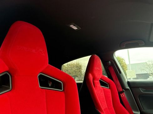 Certified 2025 Honda Civic Type R image 17