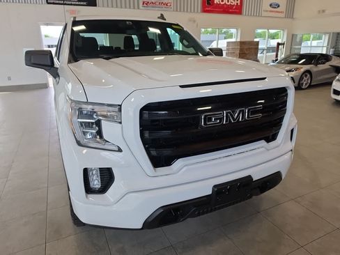 Used 2021 GMC Sierra 1500 Elevation w/ X31 Off-Road Package AWD/4WD image 4