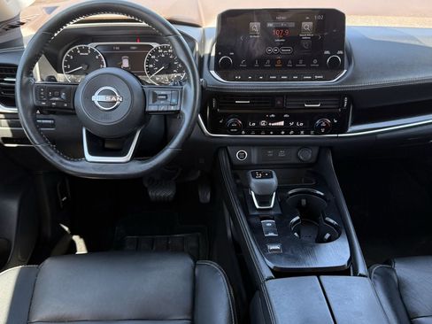 Used 2023 Nissan Rogue SL w/ SL Premium Package FWD image 10