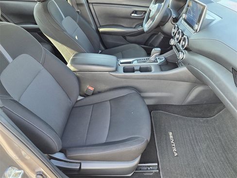 Used 2024 Nissan Sentra SV image 13