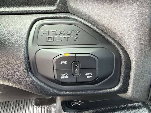 New 2026 RAM 5500 Tradesman w/ Chrome Appearance Group AWD/4WD image 30