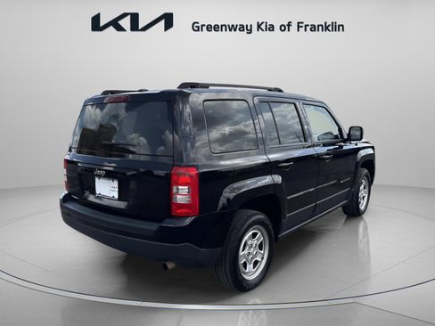 Used 2015 Jeep Patriot Sport w/ Power Value Group image 7