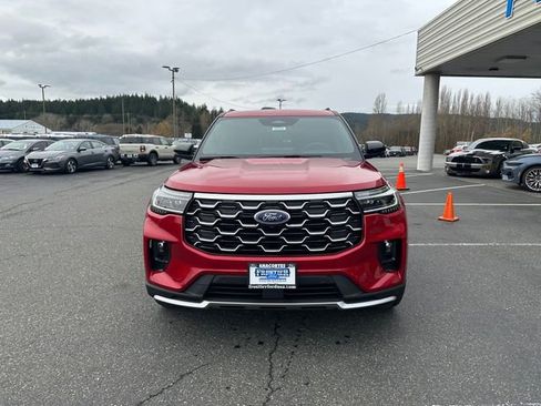 New 2026 Ford Explorer Platinum w/ LUX Leather Package image 8