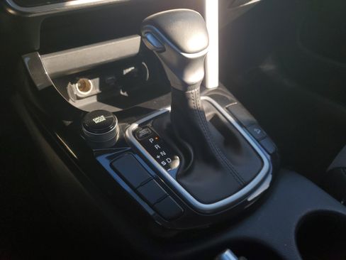 Used 2023 Kia Seltos S image 23