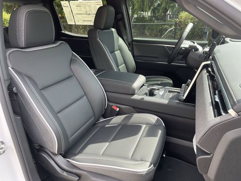 New 2026 GMC Sierra EV Elevation image 58