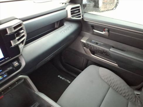 Used 2023 Toyota Tundra SR5 w/ SR5 Convenience Package AWD/4WD image 29