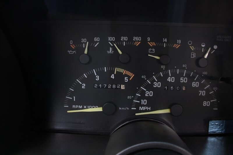 Used 1993 Chevrolet Silverado 1500 2WD Regular Cab image 7