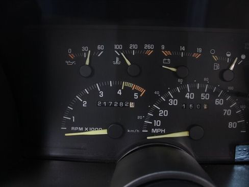 Used 1993 Chevrolet Silverado 1500 2WD Regular Cab image 7