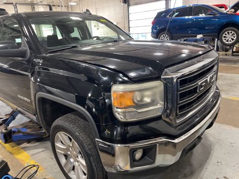 Used 2015 GMC Sierra 1500 SLE w/ SLE Value Package image 20