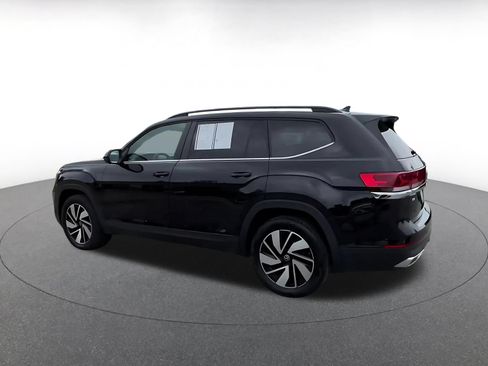 Used 2026 Volkswagen Atlas SE AWD/4WD image 10