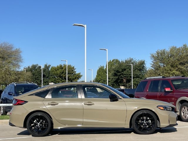 Used 2026 Honda Civic Sport image 3