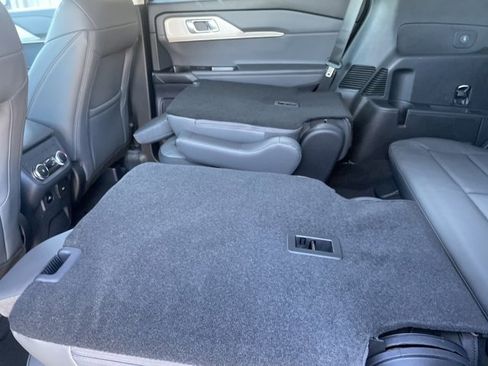 New 2026 Ford Explorer Active w/ Active Comfort Package image 63