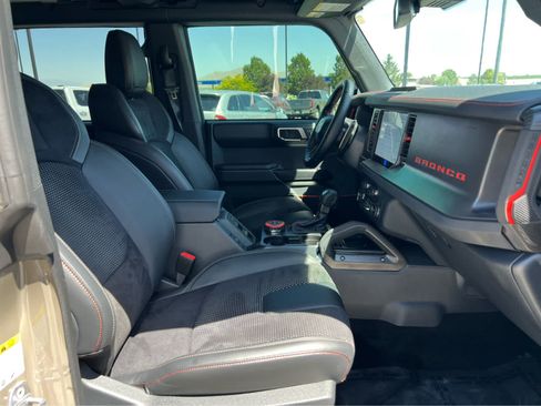 Used 2025 Ford Bronco Raptor AWD/4WD image 13