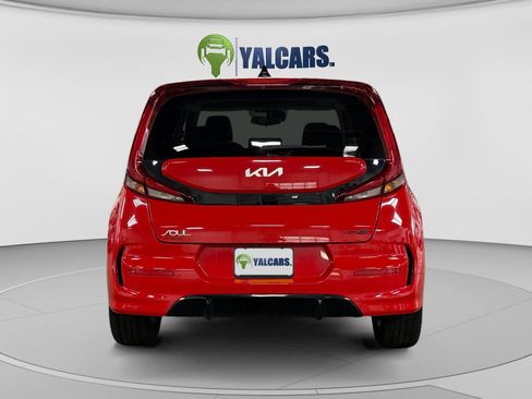 Used 2022 Kia Soul GT-Line FWD image 4