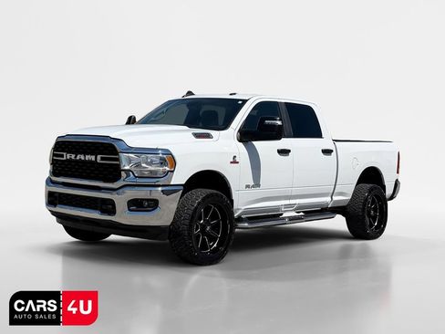 Used 2024 RAM 2500 Big Horn AWD/4WD image 3