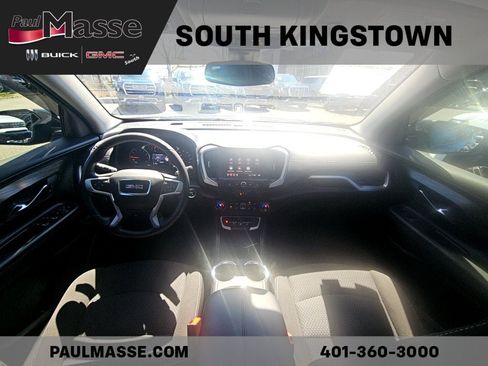 Used 2024 GMC Terrain SLE w/ Driver Convenience Package image 18