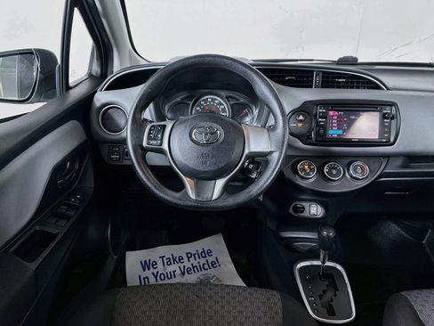 Used 2015 Toyota Yaris LE FWD image 19
