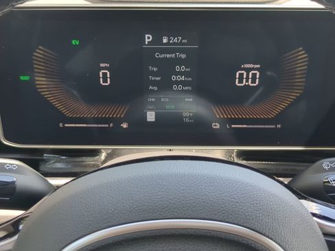 New 2026 Kia Carnival EX image 24