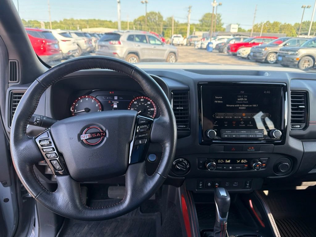 Used 2022 Nissan Frontier PRO-4X AWD/4WD image 19