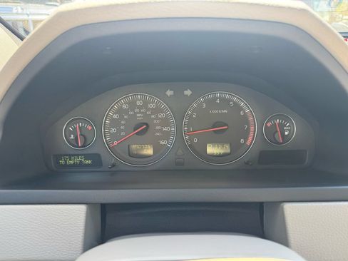 Used 2005 Volvo XC90 2.5T AWD/4WD image 17