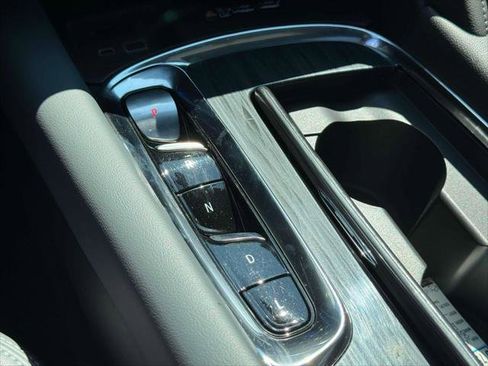 Certified 2024 Buick Enclave Essence w/ Experience Buick Package image 26