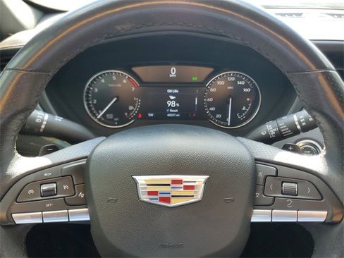 Certified 2023 Cadillac XT4 Sport image 18