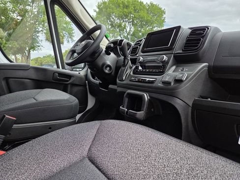 New 2026 RAM ProMaster 1500 w/ Convenience Group FWD image 14