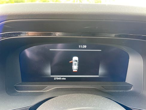 Used 2024 Nissan Pathfinder Platinum AWD/4WD image 18