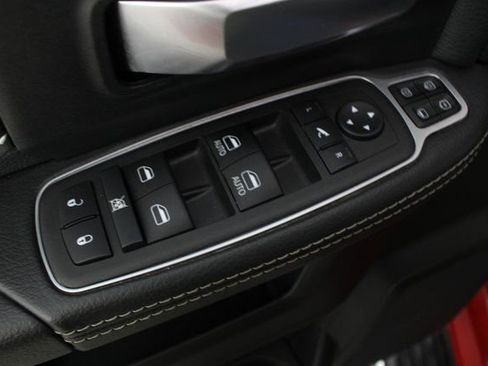 Used 2024 RAM 2500 Big Horn w/ Bed Utility Group image 14