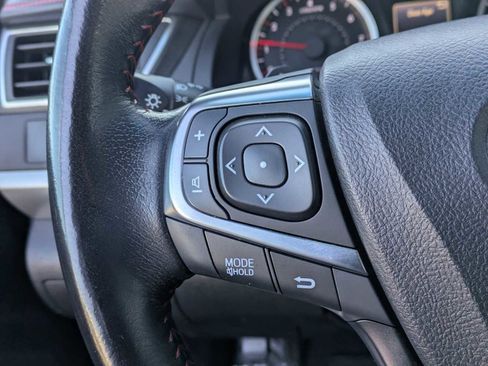 Used 2015 Toyota Camry SE image 20