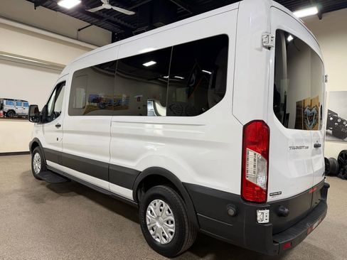 Used 2015 Ford Transit 250 148 Medium Roof image 21