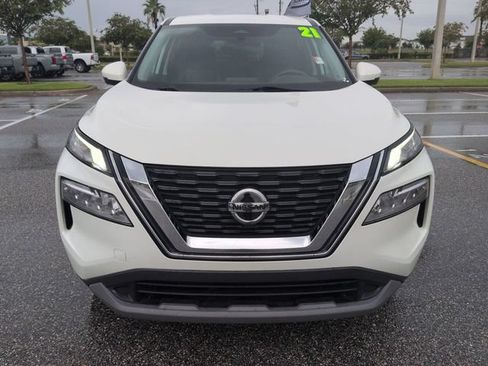 Used 2021 Nissan Rogue SV FWD image 9