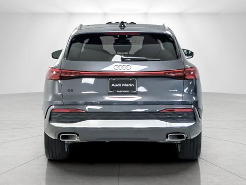 Used 2025 Audi Q5 Premium Plus w/ Premium Plus image 4