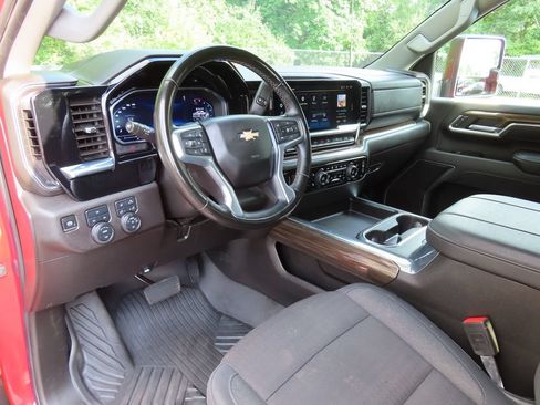 Used 2025 Chevrolet Silverado 2500 LT w/ All Star Edition AWD/4WD image 24