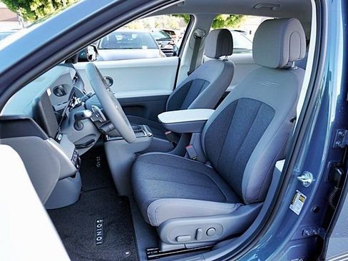 New 2026 Hyundai Ioniq 5 SE RWD image 18