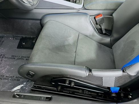 New 2023 Porsche 911 Dakar image 21