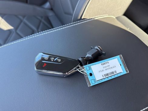 New 2026 Volkswagen Atlas SE image 29