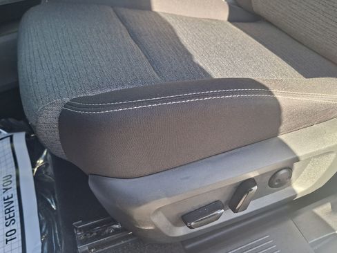 Used 2023 Nissan Rogue SV FWD image 18