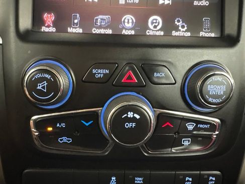 Used 2016 RAM 1500 Big Horn AWD/4WD image 25