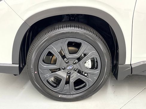 New 2025 Subaru Ascent Bronze Edition image 10