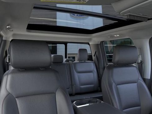 New 2026 Ford F350 Lariat w/ Black Appearance Package image 22