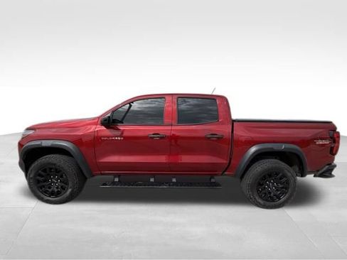 Certified 2024 Chevrolet Colorado Trail Boss w/ Advanced Trailering Package AWD/4WD image 3